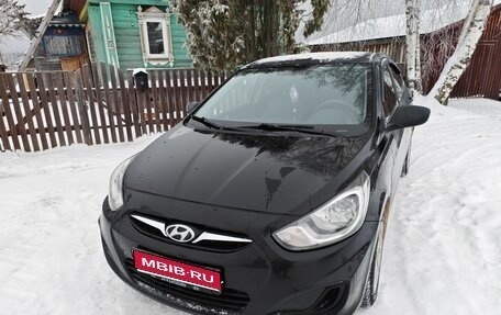 Hyundai Solaris II рестайлинг, 2012 год, 550 000 рублей, 1 фотография