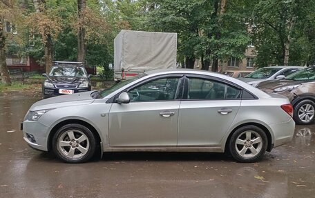 Chevrolet Cruze II, 2011 год, 890 000 рублей, 2 фотография