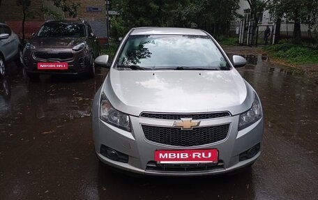 Chevrolet Cruze II, 2011 год, 890 000 рублей, 4 фотография