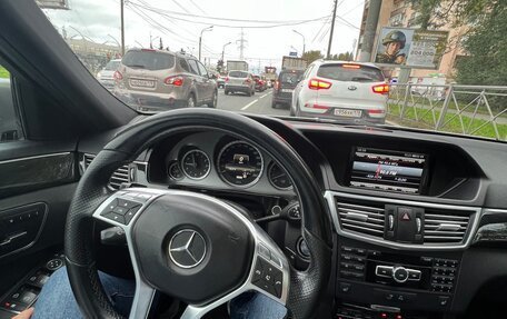 Mercedes-Benz E-Класс, 2012 год, 1 750 000 рублей, 7 фотография