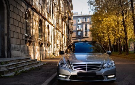 Mercedes-Benz E-Класс, 2012 год, 1 750 000 рублей, 5 фотография