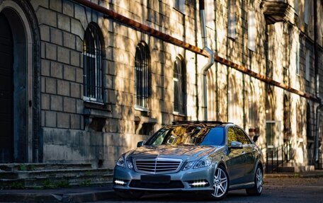 Mercedes-Benz E-Класс, 2012 год, 1 750 000 рублей, 6 фотография