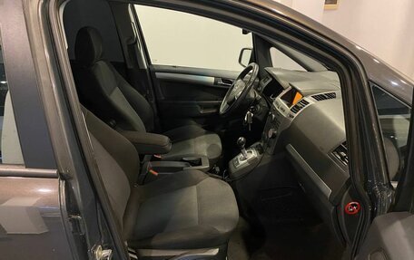 Opel Zafira B, 2013 год, 610 000 рублей, 29 фотография