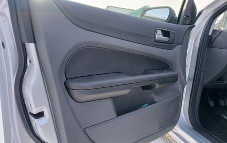 Ford Focus II рестайлинг, 2006 год, 995 000 рублей, 20 фотография