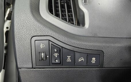 KIA Sportage III, 2012 год, 1 050 000 рублей, 13 фотография