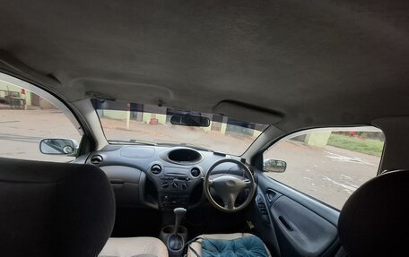 Toyota Vitz, 1999 год, 153 000 рублей, 6 фотография