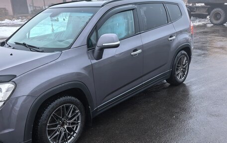 Chevrolet Orlando I, 2013 год, 700 000 рублей, 2 фотография