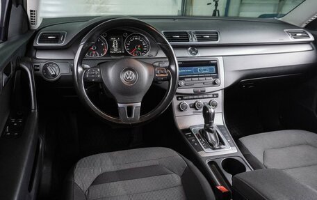 Volkswagen Passat B7, 2012 год, 1 199 000 рублей, 6 фотография