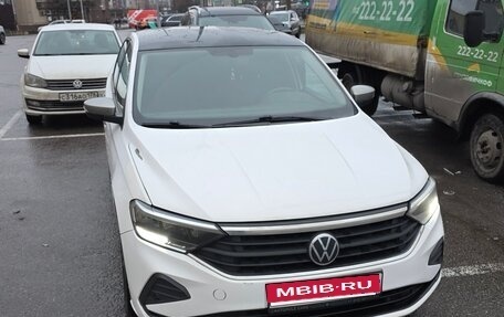 Volkswagen Polo VI (EU Market), 2021 год, 1 665 000 рублей, 1 фотография