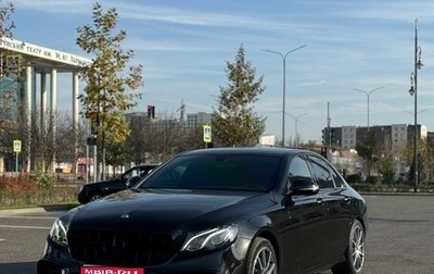 Mercedes-Benz E-Класс, 2019 год, 3 330 000 рублей, 1 фотография