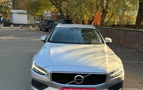 Volvo V60 II, 2020 год, 2 600 000 рублей, 1 фотография