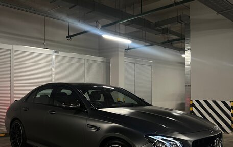 Mercedes-Benz E-Класс AMG, 2018 год, 6 900 000 рублей, 2 фотография