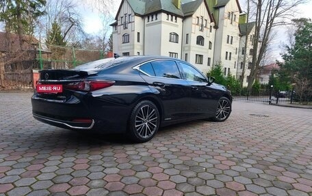 Lexus ES VII, 2022 год, 5 450 000 рублей, 3 фотография