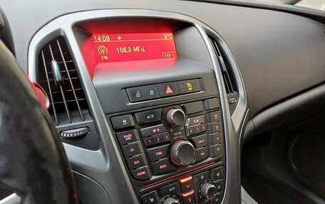 Opel Astra J, 2013 год, 599 000 рублей, 9 фотография