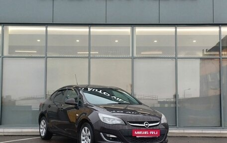 Opel Astra J, 2013 год, 599 000 рублей, 2 фотография