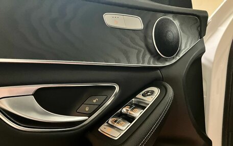 Mercedes-Benz C-Класс, 2018 год, 3 190 000 рублей, 17 фотография