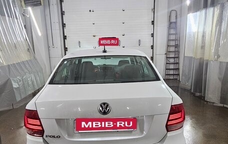 Volkswagen Polo VI (EU Market), 2018 год, 900 000 рублей, 3 фотография