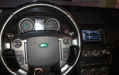 Land Rover Freelander II рестайлинг 2, 2014 год, 1 900 000 рублей, 14 фотография