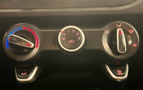 KIA Rio IV, 2018 год, 949 900 рублей, 9 фотография