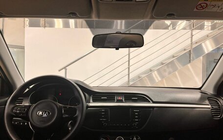 KIA Rio IV, 2018 год, 949 900 рублей, 12 фотография