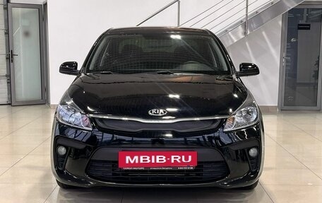 KIA Rio IV, 2018 год, 949 900 рублей, 2 фотография