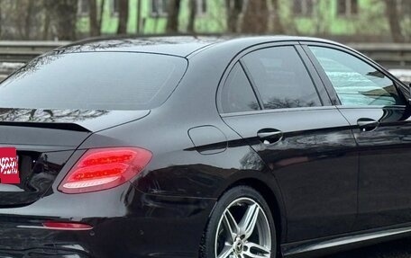 Mercedes-Benz E-Класс, 2018 год, 2 349 000 рублей, 5 фотография