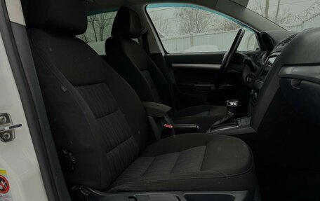 Skoda Octavia, 2012 год, 879 000 рублей, 8 фотография