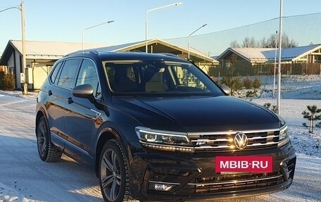 Volkswagen Tiguan II, 2020 год, 3 500 000 рублей, 3 фотография