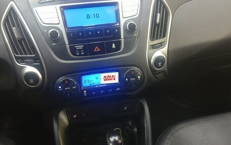 Hyundai ix35 I рестайлинг, 2013 год, 870 000 рублей, 4 фотография