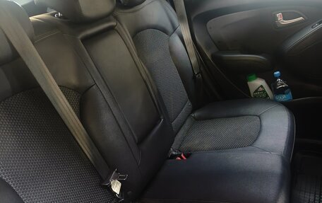 Hyundai ix35 I рестайлинг, 2013 год, 870 000 рублей, 11 фотография