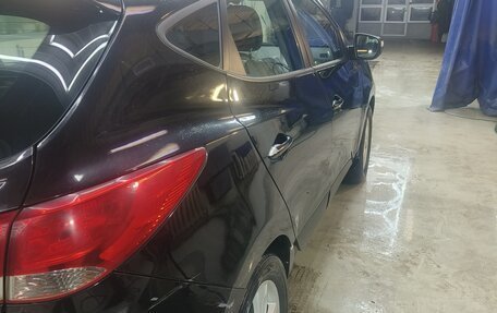 Hyundai ix35 I рестайлинг, 2013 год, 870 000 рублей, 13 фотография