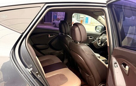 Hyundai ix35 I рестайлинг, 2010 год, 999 000 рублей, 14 фотография