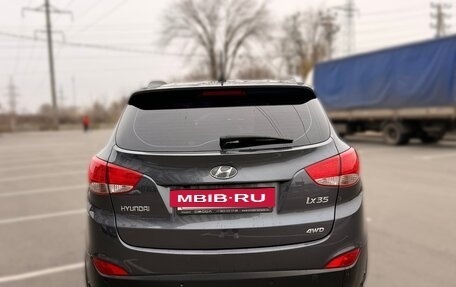 Hyundai ix35 I рестайлинг, 2010 год, 999 000 рублей, 8 фотография