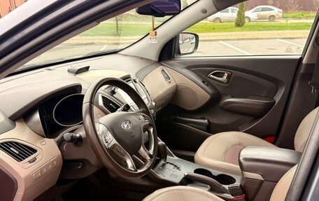 Hyundai ix35 I рестайлинг, 2010 год, 999 000 рублей, 18 фотография