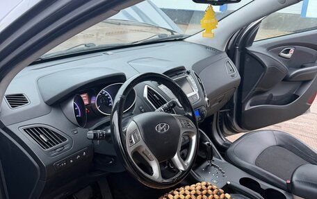 Hyundai ix35 I рестайлинг, 2013 год, 1 100 000 рублей, 9 фотография