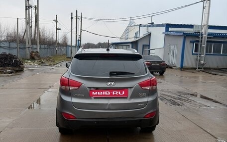 Hyundai ix35 I рестайлинг, 2013 год, 1 100 000 рублей, 4 фотография