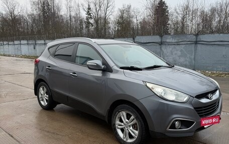 Hyundai ix35 I рестайлинг, 2013 год, 1 100 000 рублей, 2 фотография