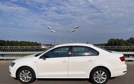 Volkswagen Jetta VI, 2013 год, 1 250 000 рублей, 24 фотография