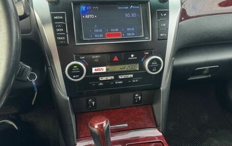 Toyota Camry, 2012 год, 1 120 000 рублей, 18 фотография