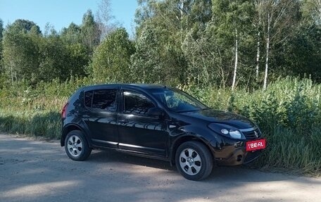 Renault Sandero I, 2010 год, 440 000 рублей, 2 фотография