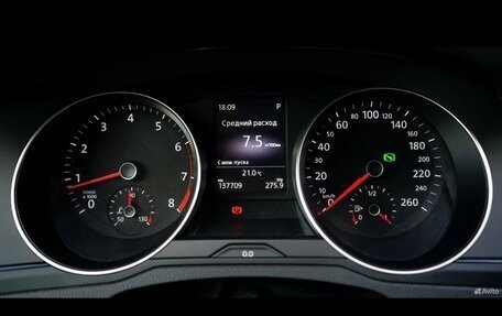 Volkswagen Passat B8 рестайлинг, 2017 год, 1 720 000 рублей, 11 фотография