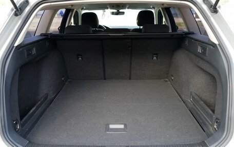 Volkswagen Passat B8 рестайлинг, 2017 год, 1 720 000 рублей, 19 фотография