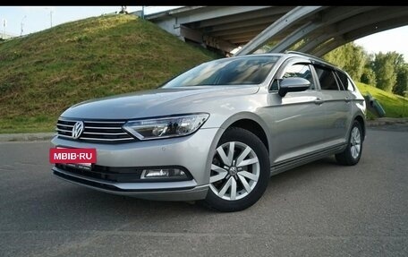 Volkswagen Passat B8 рестайлинг, 2017 год, 1 720 000 рублей, 26 фотография