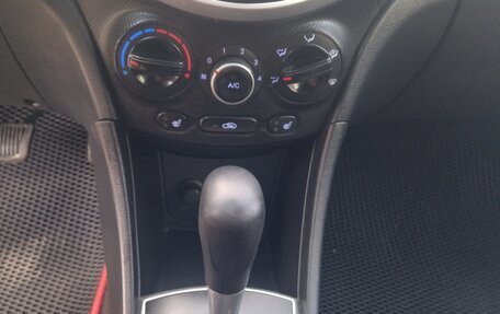 Hyundai Solaris II рестайлинг, 2013 год, 699 000 рублей, 15 фотография