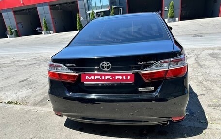 Toyota Camry, 2016 год, 2 750 000 рублей, 4 фотография