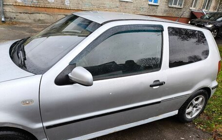 Volkswagen Polo III рестайлинг, 2000 год, 320 000 рублей, 3 фотография