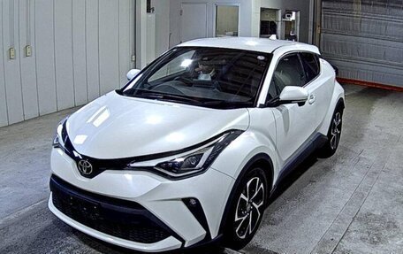 Toyota C-HR I рестайлинг, 2021 год, 1 877 000 рублей, 1 фотография