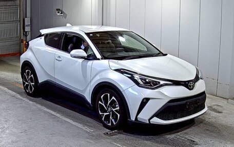 Toyota C-HR I рестайлинг, 2021 год, 1 877 000 рублей, 2 фотография