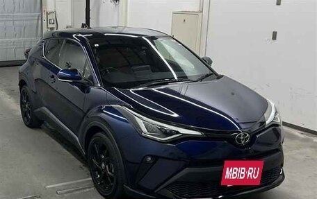 Toyota C-HR I рестайлинг, 2021 год, 2 287 000 рублей, 2 фотография