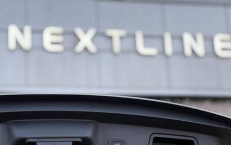 Land Rover Range Rover Evoque II, 2025 год, 5 990 000 рублей, 38 фотография